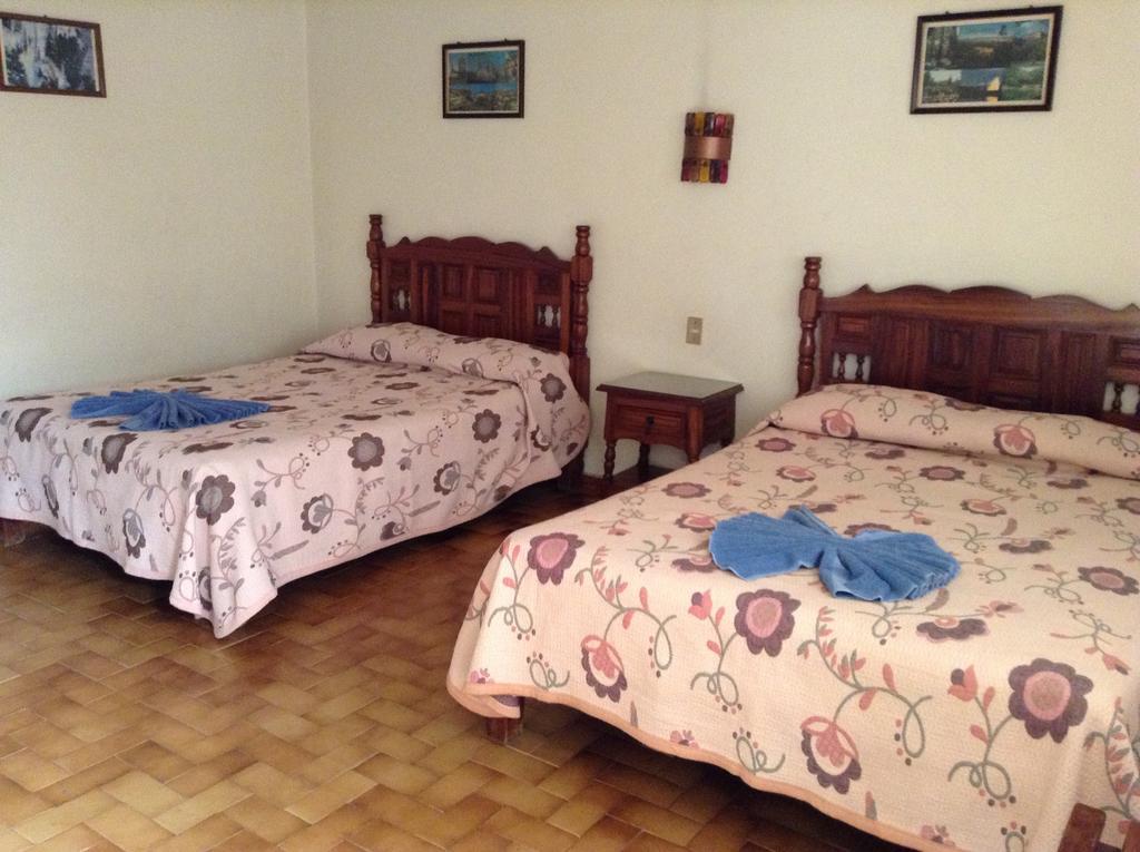 Hotel Atilanos Morelia Kültér fotó