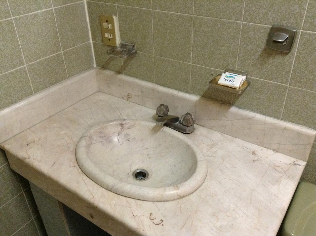 Hotel Atilanos Morelia Szoba fotó
