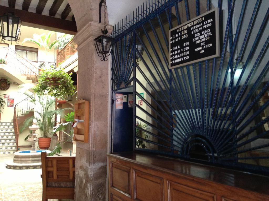 Hotel Atilanos Morelia Kültér fotó
